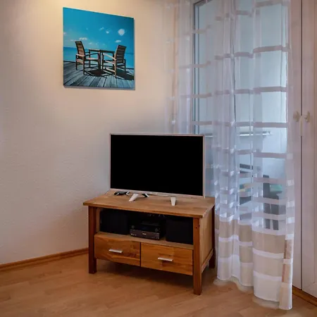 Fewo Zur Kleinen Strandperle רוסטוק